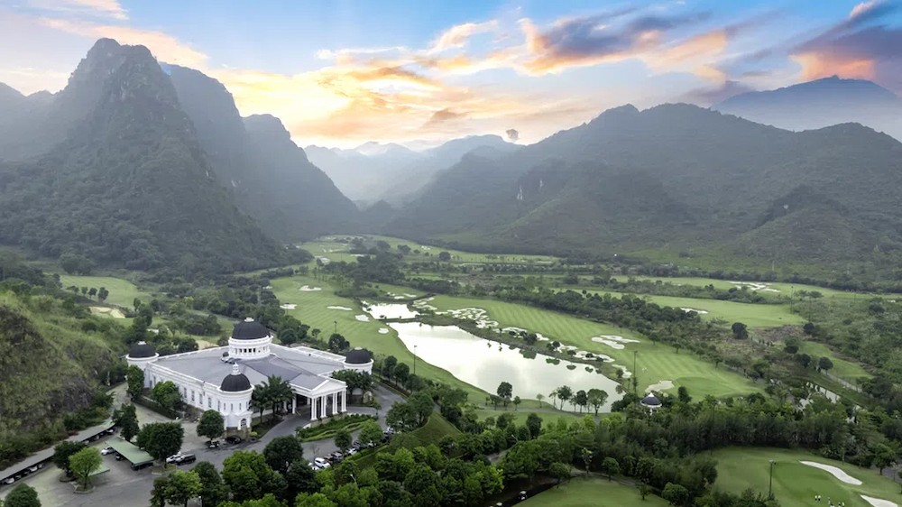 stone-highland-valley-viet-yen