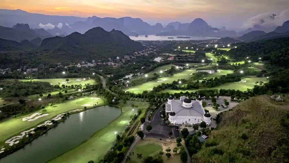 stone-highland-valley-viet-yen