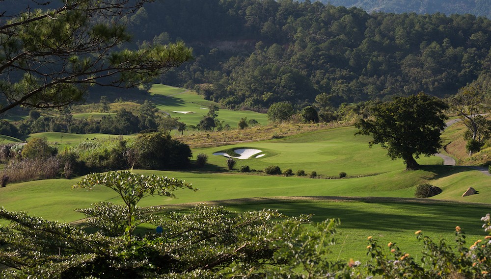 the-dalat-at-1200-country-club-private-estate