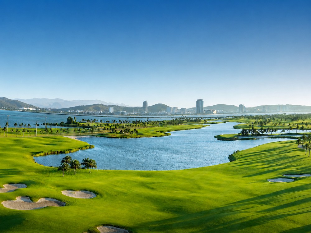 tuan-chau-golf-resort