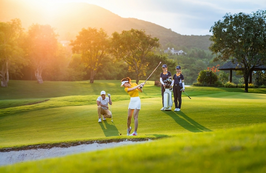  du lịch golf
