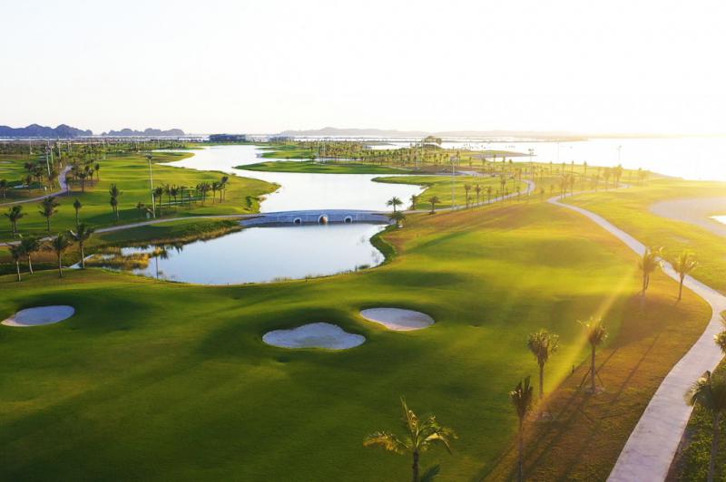 1645241347-1665371421-play-amp-stay-h-long-3n2-2-vong-golf-flc-h-long-va-tu-n-chau-2-em-ks-4