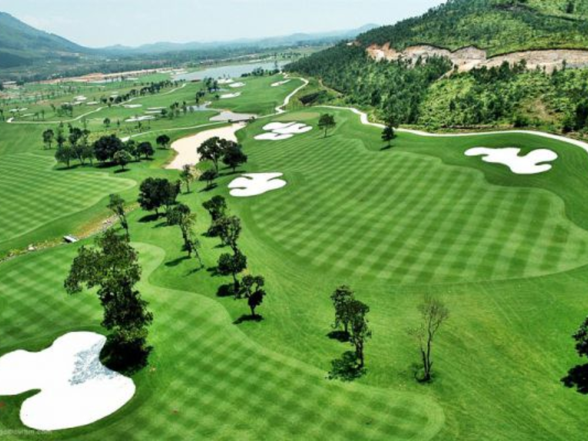 đặt sân golf Tam Đảo