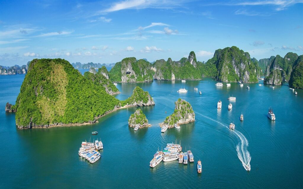top-10-du-thuyen-ha-long3