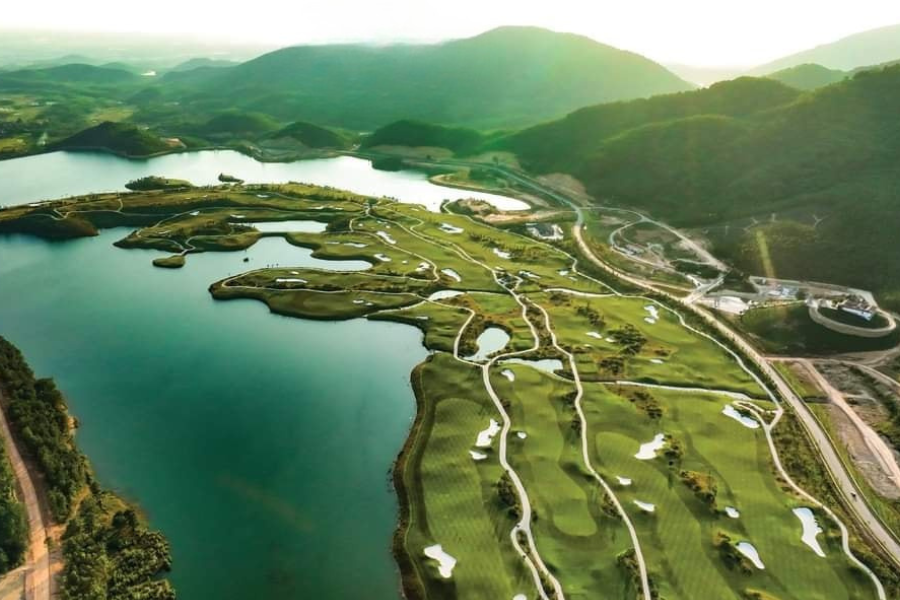 sân golf miền Bắc 