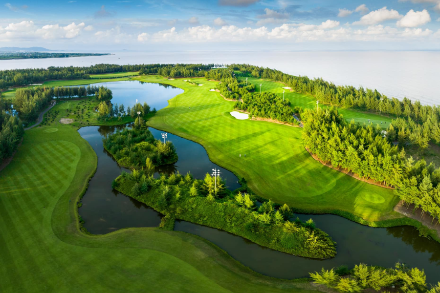 tour golf quốc tế 