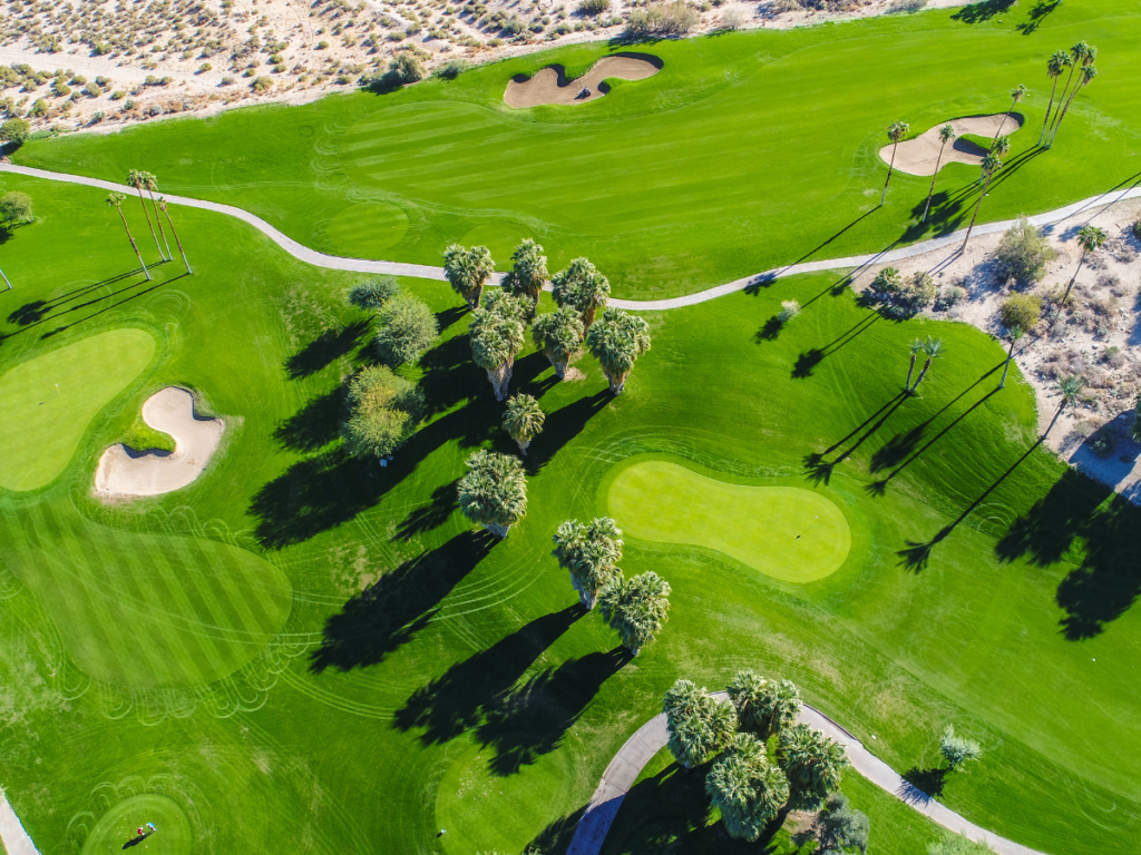đi bộ sân golf