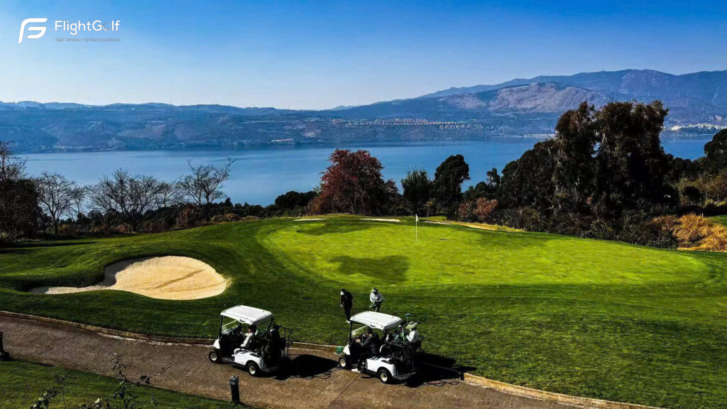 Chơi golf tại Côn Minh