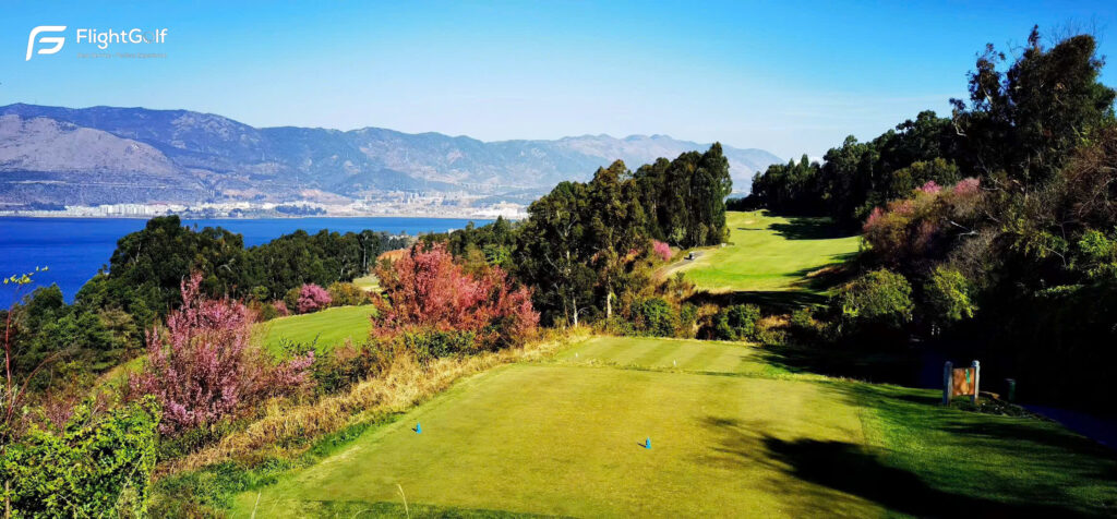 Chơi golf tại Côn Minh